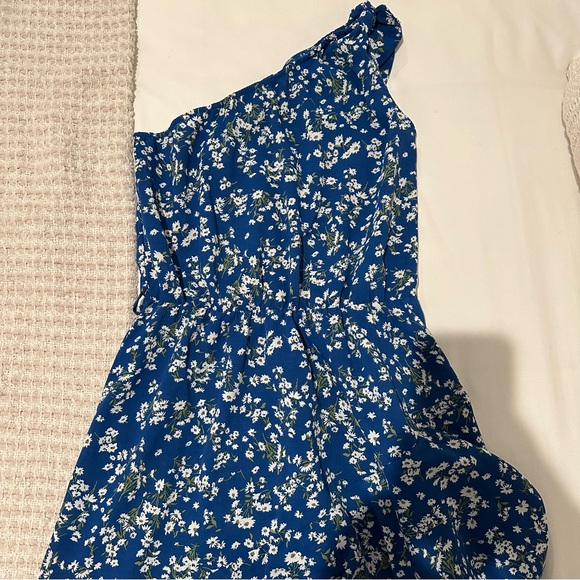 Floral Blue One Shoulder Dress - Picture 2 of 4